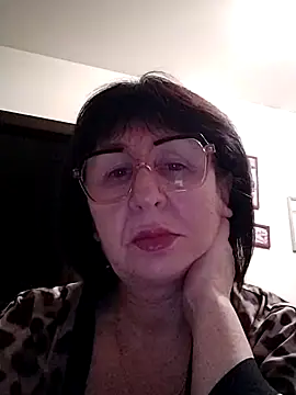 Snapshot of AlbinaXPretty chatting on 01/28/25, 04:50 AlbinaXPretty online show from 01/28/25, 04:50
