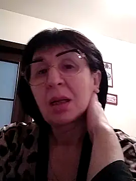 Snapshot of AlbinaXPretty chatting on 03/01/25, 02:13 AlbinaXPretty online show from 03/01/25, 02:13