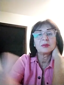 Snapshot of AlbinaXPretty chatting on 09/19/25, 04:51 AlbinaXPretty online show from 09/19/25, 04:51
