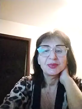 Snapshot of AlbinaXPretty chatting on 10/09/25, 04:05 AlbinaXPretty online show from 10/09/25, 04:05