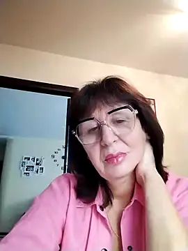 Snapshot of AlbinaXPretty chatting on 10/16/25, 08:26 AlbinaXPretty online show from 10/16/25, 08:26