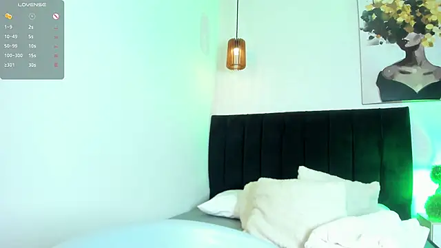 dolly zoe online show from 04/11/26, 07:45