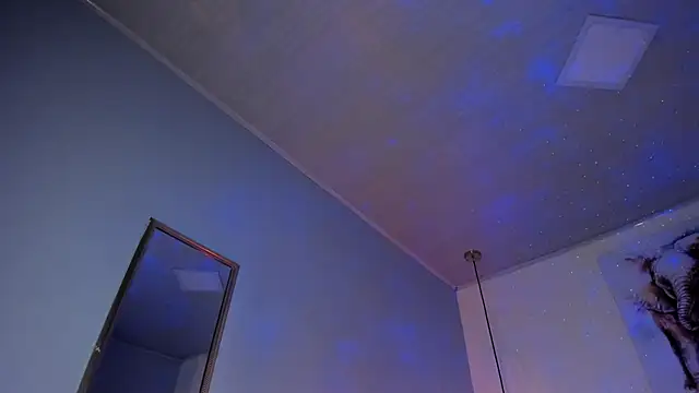 ayshel   online show from 03/12/26, 05:24