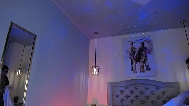 ayshel   online show from 03/30/26, 08:15