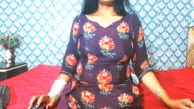 nikitahot3 online show from 10/12/25, 03:11