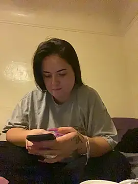 xocrybaby online show from 10/27/25, 12:31