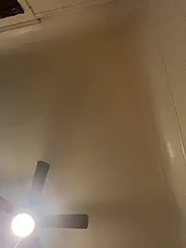 xocrybaby online show from 11/30/25, 10:25