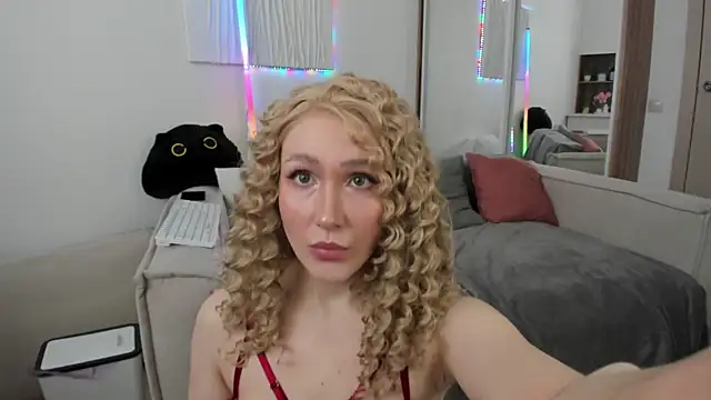 CarolMay online show from 04/25/26, 06:05