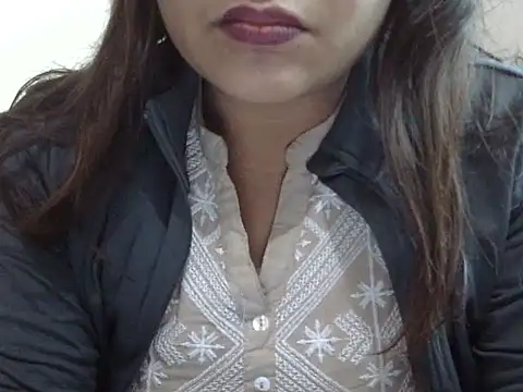 shekira99 online show from 01/09/26, 04:48