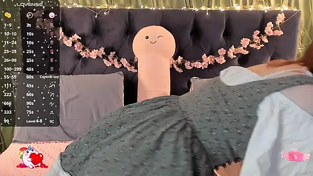 AliceLanley online show from 11/18/25, 11:25