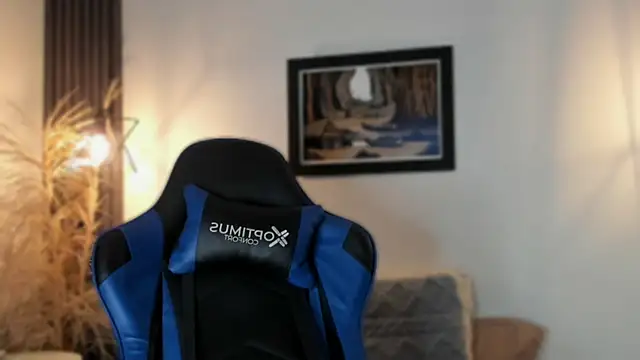 valerycolins online show from 02/08/25, 12:49