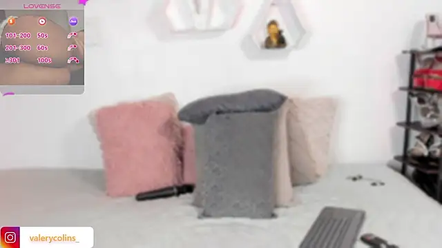 Snapshot of valerycolins chatting on 02/10/26, 03:32 valerycolins online show from 02/10/26, 03:32