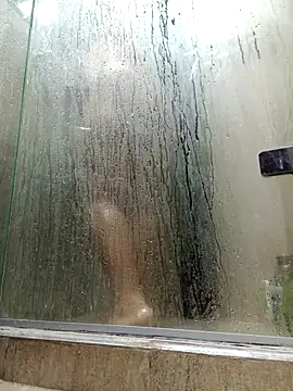 lucia vonne  online show from 09/14/25, 11:20