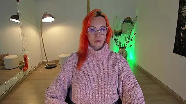 Snapshot of Kat_Art chatting on 12/06/24, 11:14 Kat Art online show from 12/06/24, 11:14