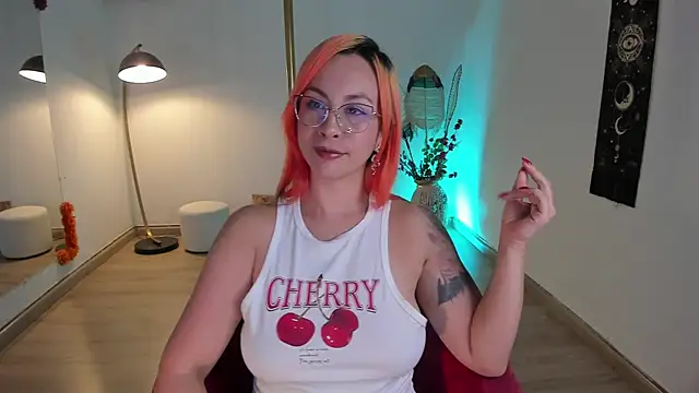 Snapshot of Kat_Art chatting on 01/27/25, 11:22 Kat Art online show from 01/27/25, 11:22