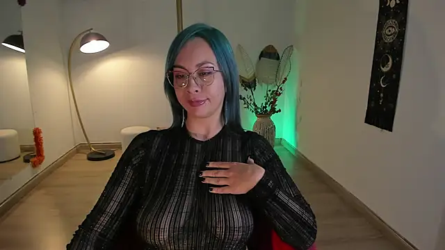 Snapshot of Kat_Art chatting on 02/22/25, 02:39 Kat Art online show from 02/22/25, 02:39