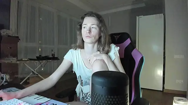Snapshot of ooksiiii chatting on 05/15/26, 11:45 ooksiiii online show from 05/15/26, 11:45