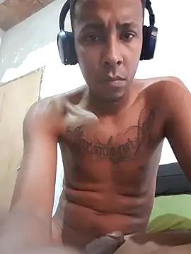 jhonjhon2131 online show from 01/14/26, 04:45