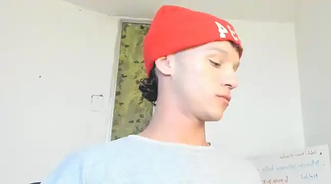 Snapshot of angelcortes chatting on 12/19/24, 06:01 angelcortes online show from 12/19/24, 06:01