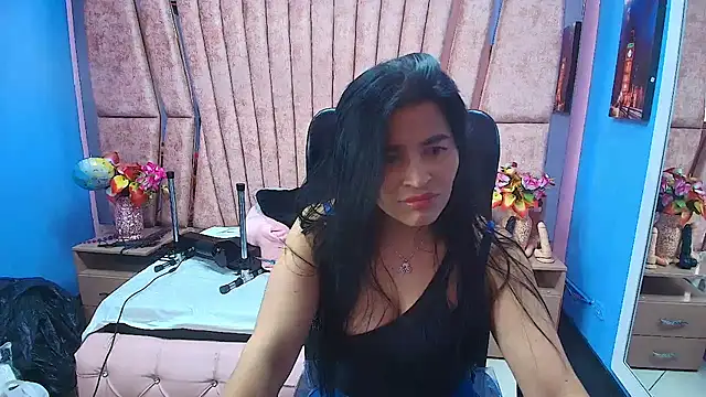 HornySkinny26 online show from 11/28/25, 04:59