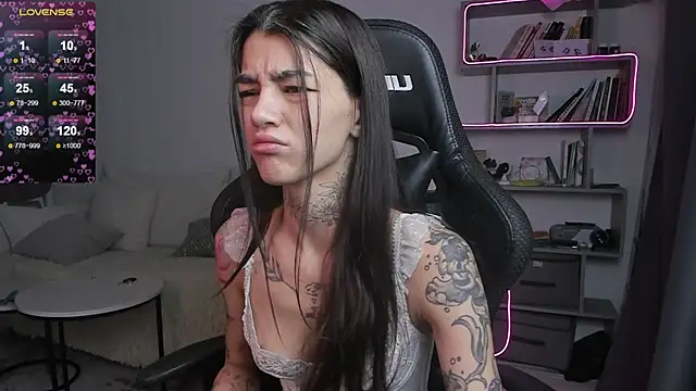 vinkitinkii online show from 02/14/25, 06:45