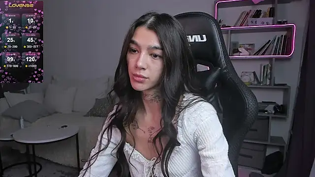 vinkitinkii online show from 02/15/25, 09:49