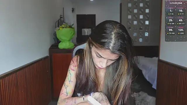 vinkitinkii online show from 02/20/26, 06:26