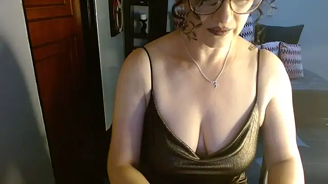 MATURETOPASIO online show from 02/01/26, 09:13