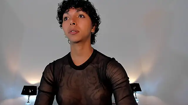 xhenisa  online show from 03/15/25, 08:10