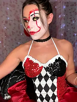 petrouchkaaa  online show from 10/30/25, 09:26