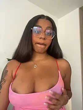 charlotteeruss online show from 02/08/26, 04:43