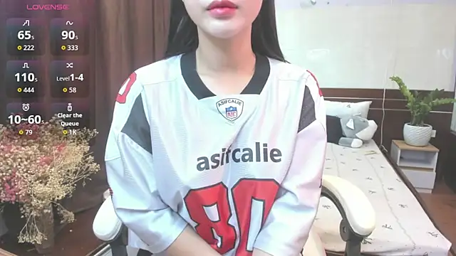 Mimini- online show from 11/22/25, 04:33