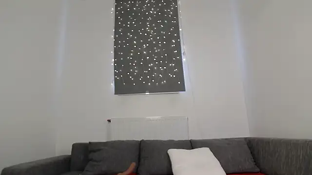 Princessjasmine 18 online show from 03/12/26, 11:27