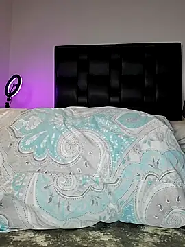 LarissaGaby01 online show from 03/18/25, 03:42