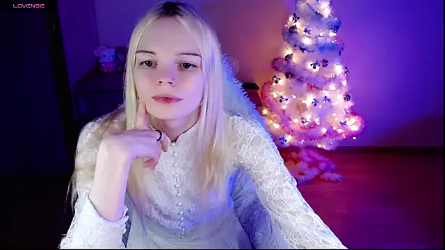 Emily Nyaffee online show from 12/22/24, 06:15