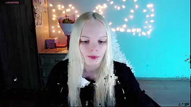 Emily Nyaffee online show from 03/04/25, 08:16