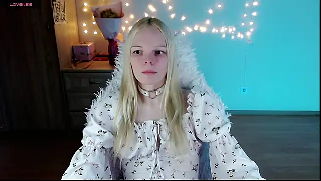 Emily Nyaffee online show from 03/10/25, 09:21