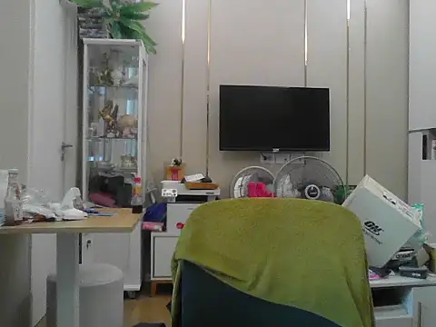 asianBtm11 online show from 09/13/25, 05:40