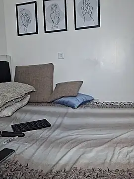 hornycreamybabe online show from 10/11/25, 04:55