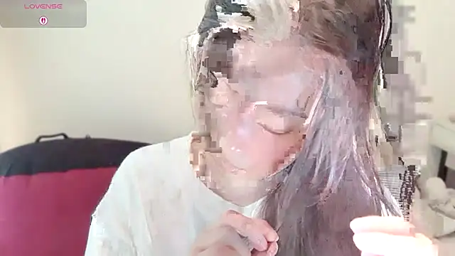 A-xena online show from 01/13/26, 02:50