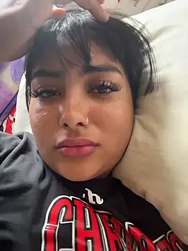 NatashaBrown12 online show from 12/21/25, 04:47