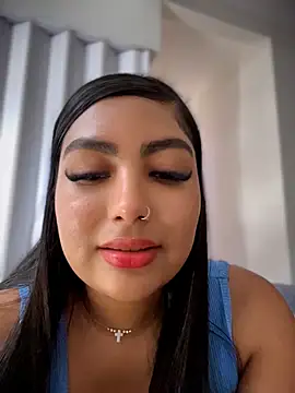 NatashaBrown12 online show from 05/15/26, 03:52