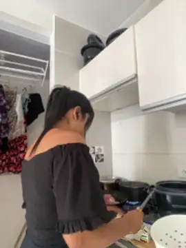 NatashaBrown12 online show from 06/04/26, 07:31