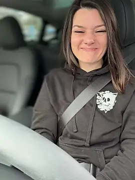 LadyLena1 online show from 01/07/25, 09:46