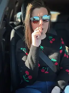 LadyLena1 online show from 01/15/25, 09:51