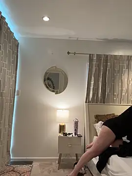 LadyLena1 online show from 01/17/25, 09:06