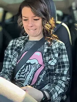 LadyLena1 online show from 01/29/25, 09:39