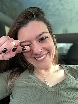 LadyLena1 online show from 02/27/25, 05:58