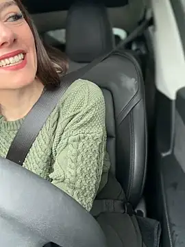 LadyLena1 online show from 11/26/25, 07:04