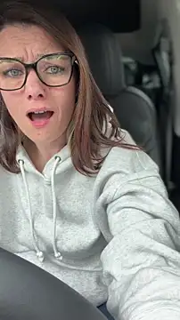 LadyLena1 online show from 04/21/26, 11:07